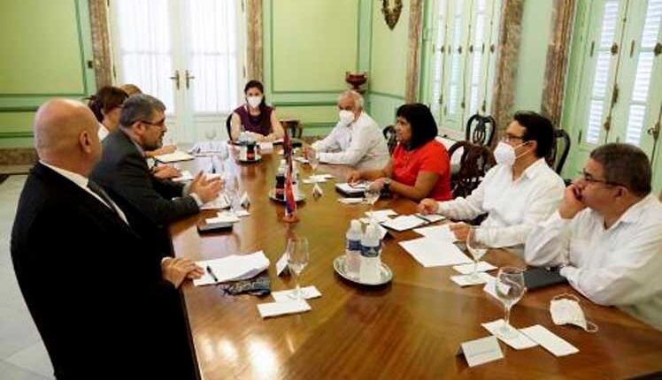 Cuba and Serbia are willing to develop commercial ties
